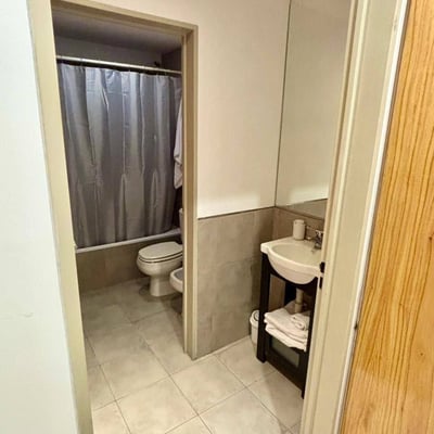 Alquiler de un estudio con patio, 50 m², Buenos Aires, Belgrano, Argentina