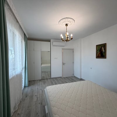 Rent of a cozy three-room apartment, 60 m², Varna, Vinitsa, Bulgaria