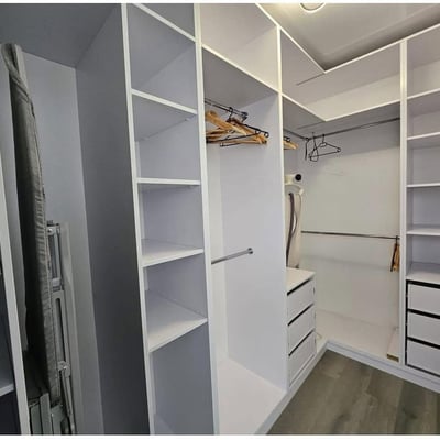 Location d’une villa confortable de trois pièces, 120 m², Năvodari, Roumanie