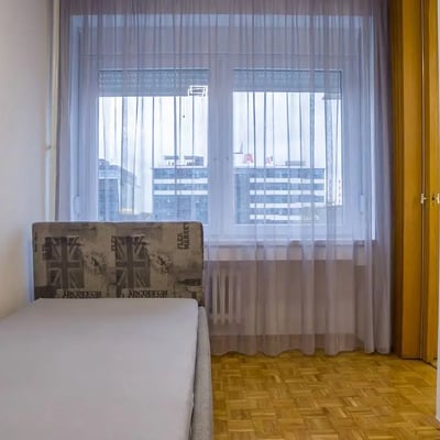 Rent of a comfortable three-room apartment, 70 m², Belgrade, New Belgrade, Serbia