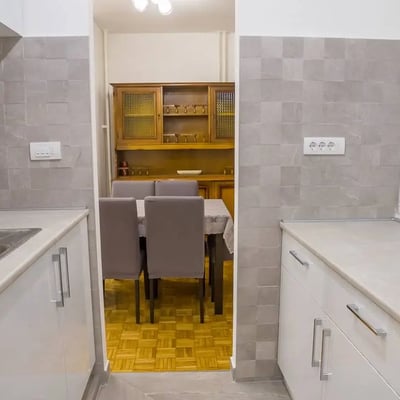 Rent of a comfortable three-room apartment, 70 m², Belgrade, New Belgrade, Serbia