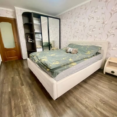Rent of a furnished two-room apartment, 54 m², Chișinău, Botanica, Moldova