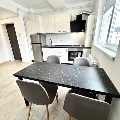 Alquiler de un apartamento moderno, Bucarest, Sector 6, Chiajna, Rumanía