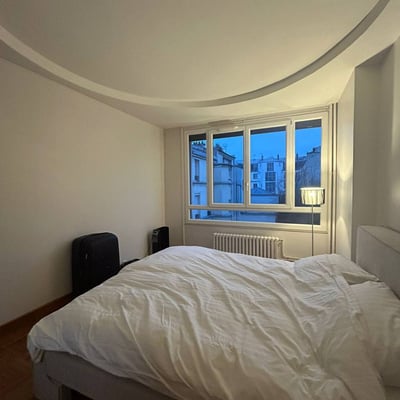 Rent of a spacious three-room apartment, 115 m², Paris, 16th arrondissement, France