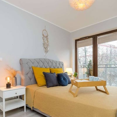 Rent of a spacious four-room apartment with a garage, 86 m², Warsaw, Mokotów, Poland