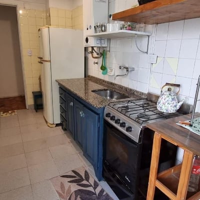 Аренда меблированной трёхкомнатной квартиры, Буэнос-Айрес, Monserrat, Аргентина