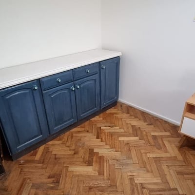 Alquiler de un apartamento amueblado de tres habitaciones, Buenos Aires, Monserrat, Argentina