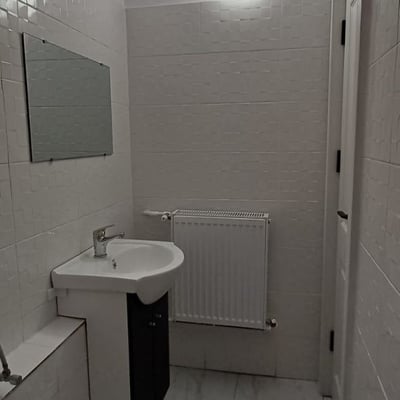 Location d’un appartement confortable de deux pièces, 45 m², Constanța, Tomis Nord, Roumanie