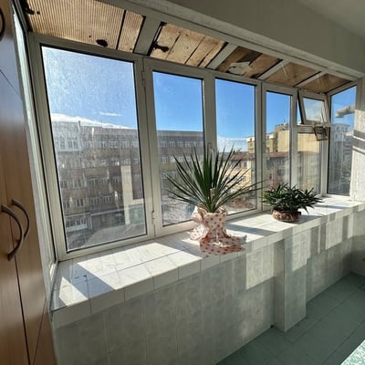 Rent of a cozy three-room apartment, Varna, Hristo Botev district, Bulgaria