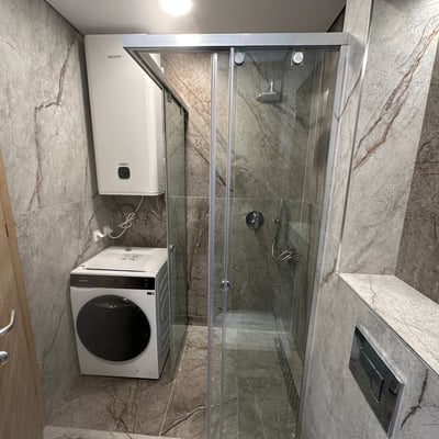 Rent of a stylish three-room apartment by the sea, 100 m², Varna, St. Constantine and Helena, Bulgaria