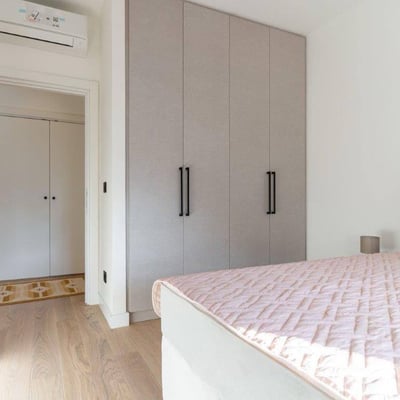 Alquiler de un apartamento moderno en el complejo residencial de clase premium BW Simfonija, 50 m², Belgrado, Belgrade Waterfront, Serbia