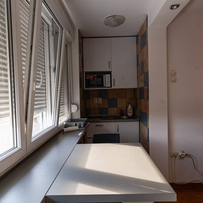 Rent of a two-room apartment in the historic city center, 42 m², Belgrade, Serbia