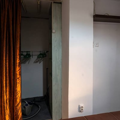 Rent of a two-room apartment in the historic city center, 42 m², Belgrade, Serbia