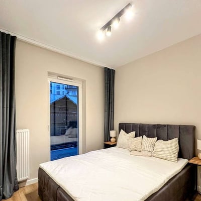 Rent of a modern three-room apartment, 50 m², in the Nadodrze area, Wrocław, Poland