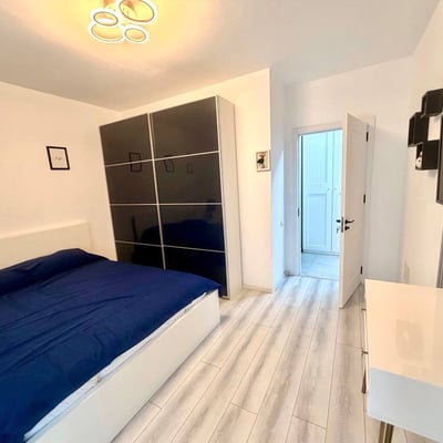 Аренда отличной двухкомнатной квартиры, сектор 6, Бухарест, Румыния