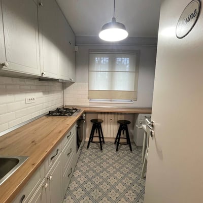 Rent of an excellent two-room apartment with a balcony, Sector 6, Bucharest, Romania