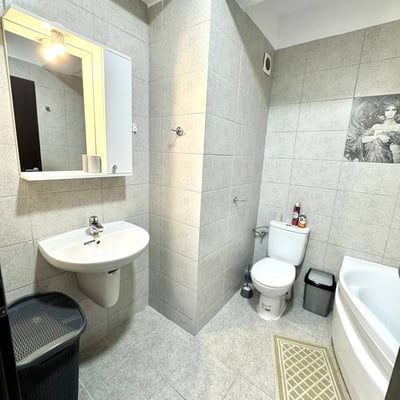 Miete einer hellen Zweizimmerwohnung, Sektor 6, Chiajna, Bukarest, Rumänien