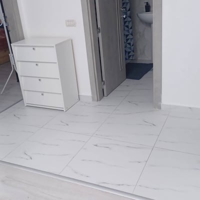 Alquiler de un estudio moderno y nuevo, sector 6, Bucarest, Rumanía