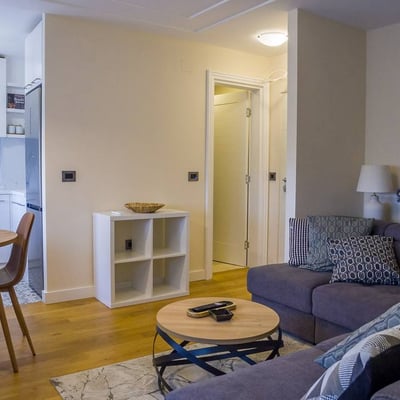 Alquiler de un acogedor apartamento de dos habitaciones de 36 m² en Voždovac, Belgrado, Serbia