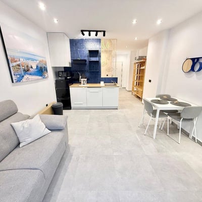 Rent of a spacious studio apartment, 47 m², Acequión area, Torrevieja, Spain