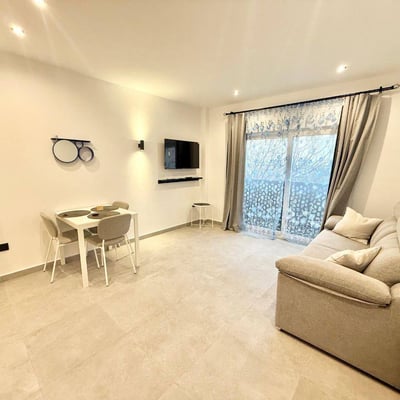 Location d’un studio spacieux de 47 m² dans le quartier d’Acequión, Torrevieja, Espagne