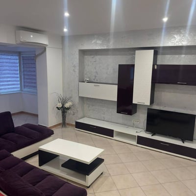 Rent of comfortable two-room apartments, 82 m², Faleză Nord, Constanța, Romania