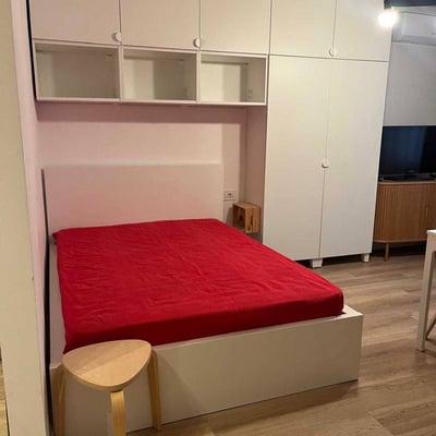 Alquiler de un estudio nuevo y amueblado, Bucarest, Rumanía