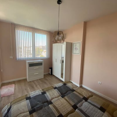 Rent of a modern two-room apartment in the Briz area, Varna, Bulgaria