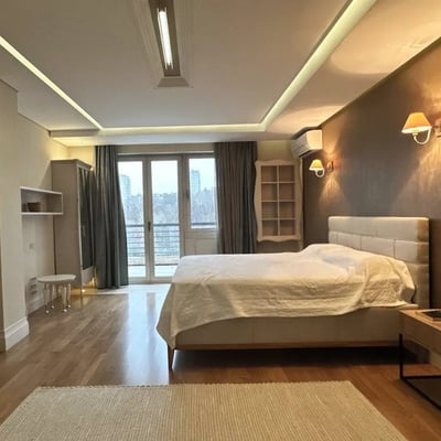 Rent of a luxurious penthouse, 197 m², with a spacious terrace in Banovo Brdo, Belgrade, Serbia