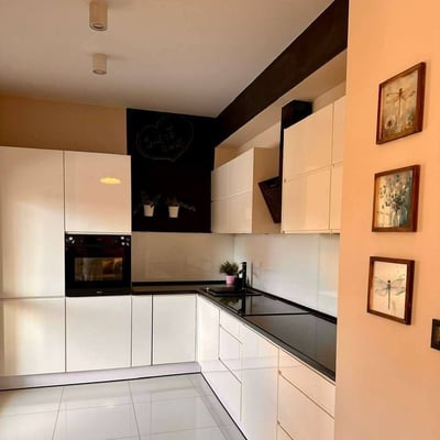 Rent of a modern two-room apartment, 52 m², with a private garden, Jelonki Południowe, Warsaw, Poland