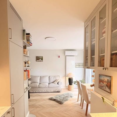 Rent of a stylish two-room apartment, 43 m², with a private garden, Warsaw, Poland