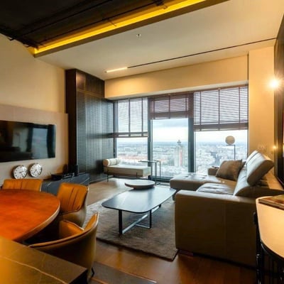 Miete einer luxuriösen Designer-Zweizimmerwohnung mit 61 m² im Premium-Wohnkomplex West 65, Belgrad, Serbien