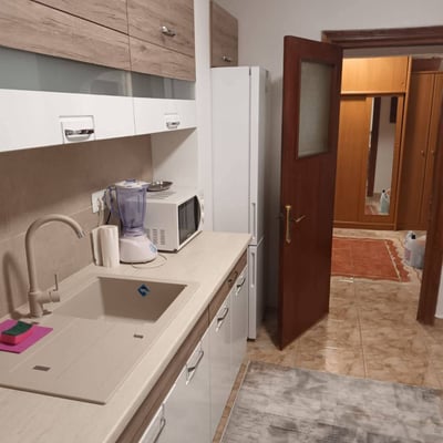 Miete einer komfortablen Zweizimmerwohnung mit 50 m² im Stadtteil Inel II, Constanța, Rumänien