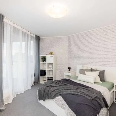 Rent of a spacious three-room apartment, 70 m², Krowodrza district, Kraków, Poland