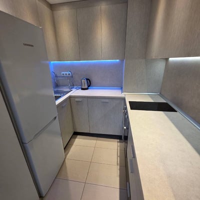 Аренда уютной двухкомнатной квартиры в районе Славейков, Бургас, Болгария