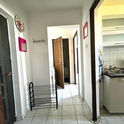 Alquiler de un apartamento amueblado de dos habitaciones, sector 3, Bucarest, Rumanía