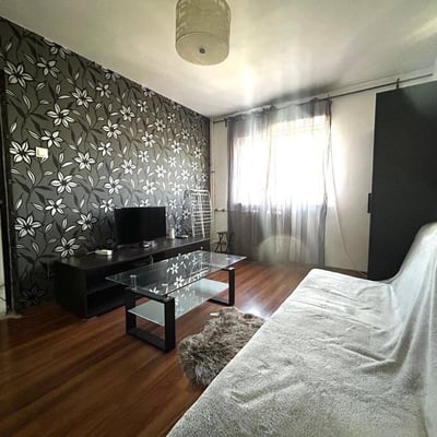 Alquiler de un apartamento amueblado de dos habitaciones, sector 3, Bucarest, Rumanía