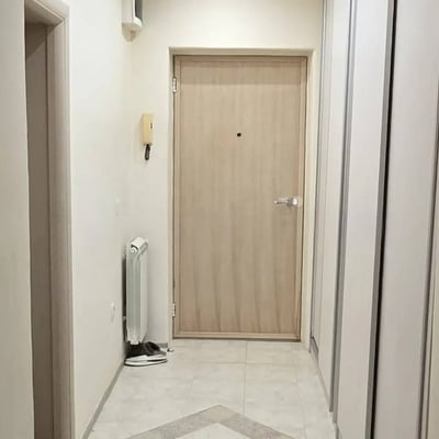 Rent of a spacious three-room apartment, 72 m², in the center of Vračar, Belgrade, Serbia