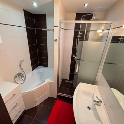 Rent of a spacious 3-room apartment, 81 m², in Nové Mesto, Bratislava, Slovakia