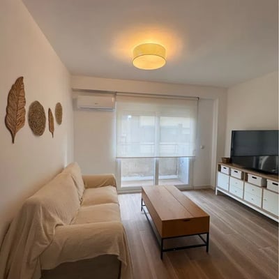 Rent of a cozy and bright penthouse, 45 m², Altozano, Alicante, Spain