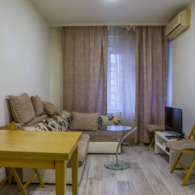 Rent of a comfortable 3-room apartment, 49 m², in the center of Belgrade, Serbia