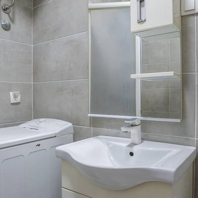 Аренда комфортной трехкомнатной квартиры 49 м² в центре Белграда, Сербия