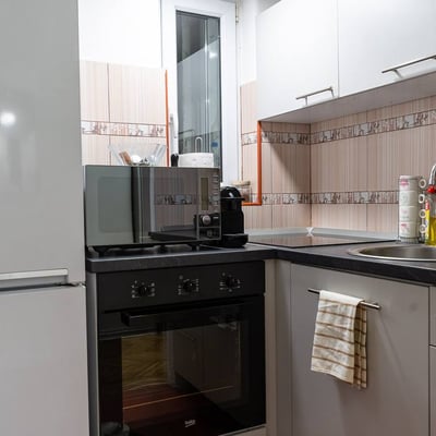 Rent of a furnished 2-room apartment, 50 m², in the center of Belgrade, Serbia