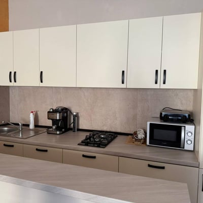 Rent of a comfortable 3-room apartment, 75 m², Mamaia, Constanța, Romania