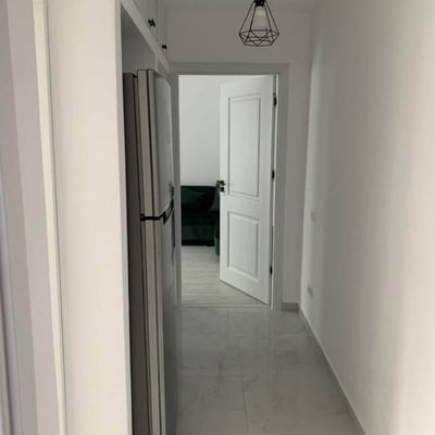 Rent of a comfortable renovated 3-room apartment, 70 m², Tomis Nord, Constanța, Romania