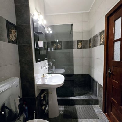 Rent of a comfortable, furnished apartment, 40 m², Tomis I, Constanța, Romania