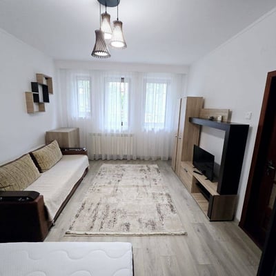 Аренда комфортной меблированной однокомнатной квартиры 40 м² в Tomis I, Констанца, Румыния