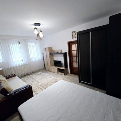 Аренда комфортной меблированной однокомнатной квартиры 40 м² в Tomis I, Констанца, Румыния