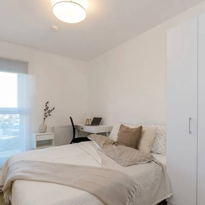 Rent of bright 2-room apartments, 44 m², Podgórze, Kraków, Poland