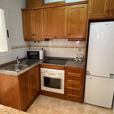 Location d’un appartement confortable de 2 chambres avec piscine à Torrevieja, Espagne